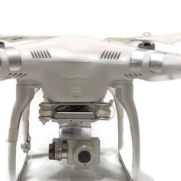 DJI Phantom 2 Vision Plus Drone with case - Picture 4 of 5